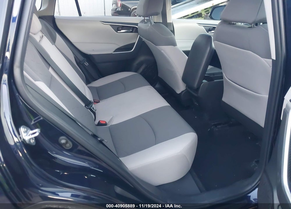 2022 TOYOTA RAV4 XLE VIN: 2T3P1RFV3NW297741
