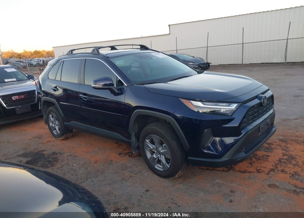 2022 TOYOTA RAV4 XLE VIN: 2T3P1RFV3NW297741