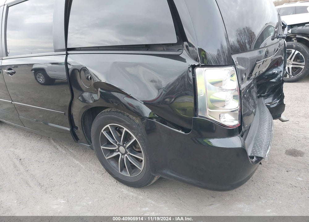 2016 DODGE GRAND CARAVAN R/T VIN: 2C4RDGEG6GR196651
