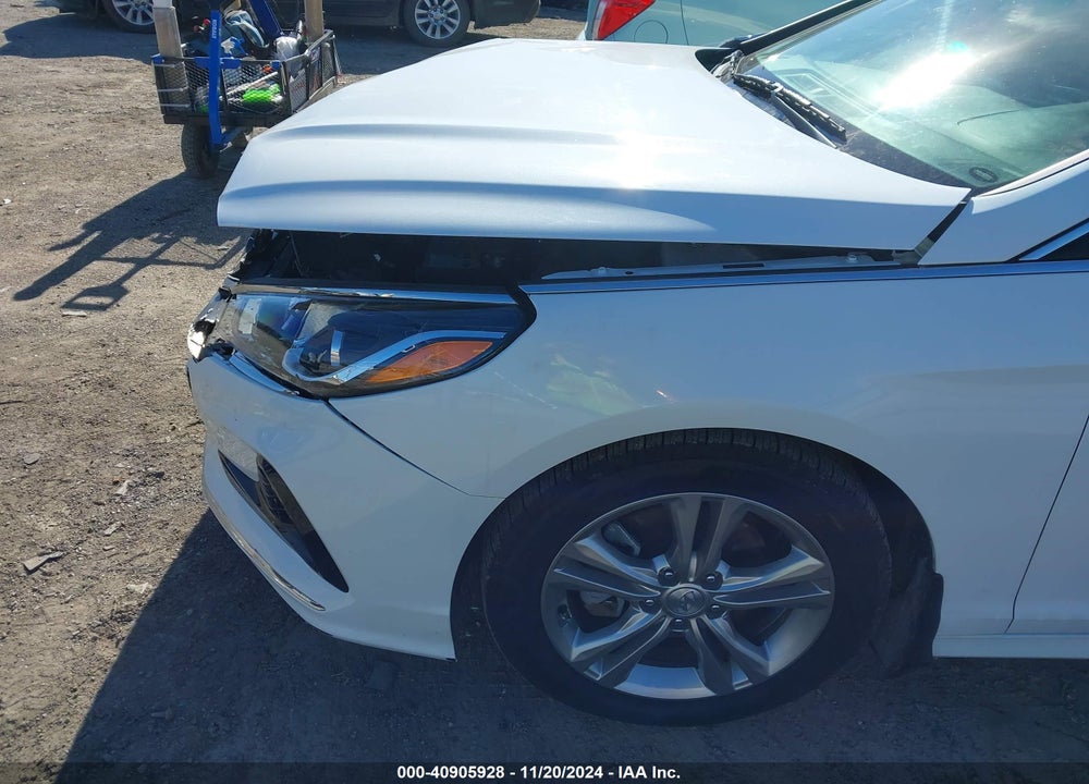 2018 HYUNDAI SONATA VIN: 5NPE34AF5JH664404