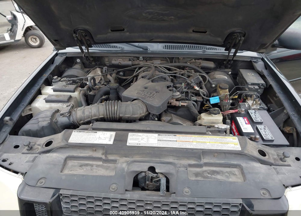 2002 FORD EXPLORER SPORT VIN: 1FMYU60EX2UB28887