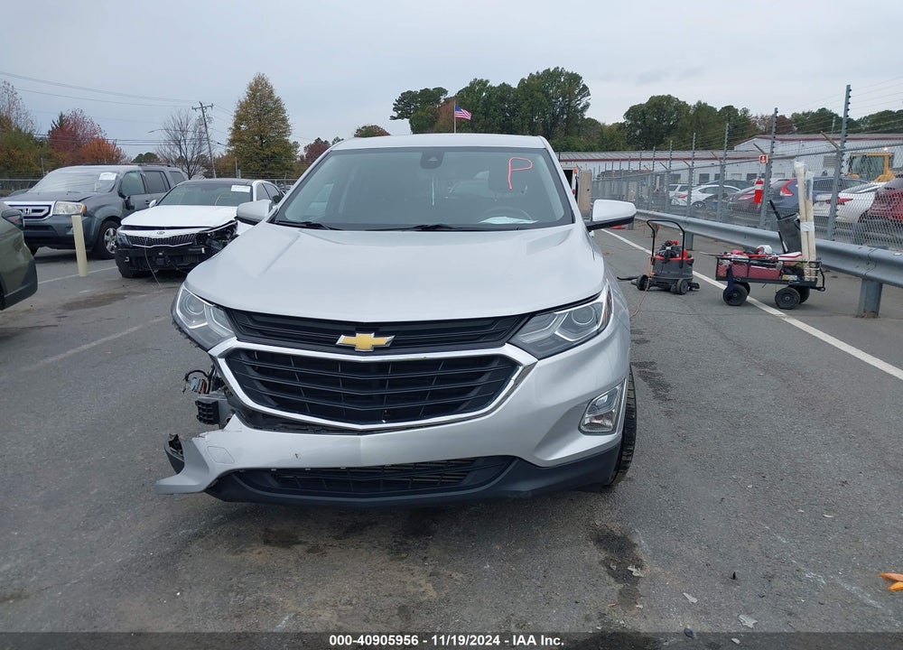 2019 CHEVROLET EQUINOX LT VIN: 2GNAXJEV8K6268306