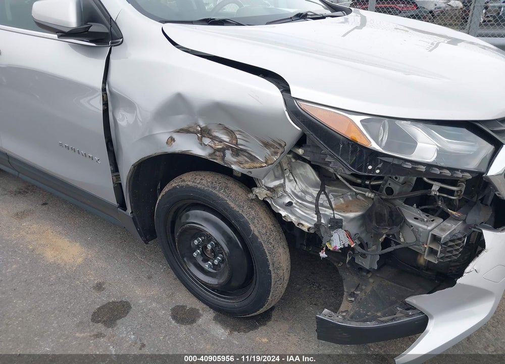 2019 CHEVROLET EQUINOX LT VIN: 2GNAXJEV8K6268306