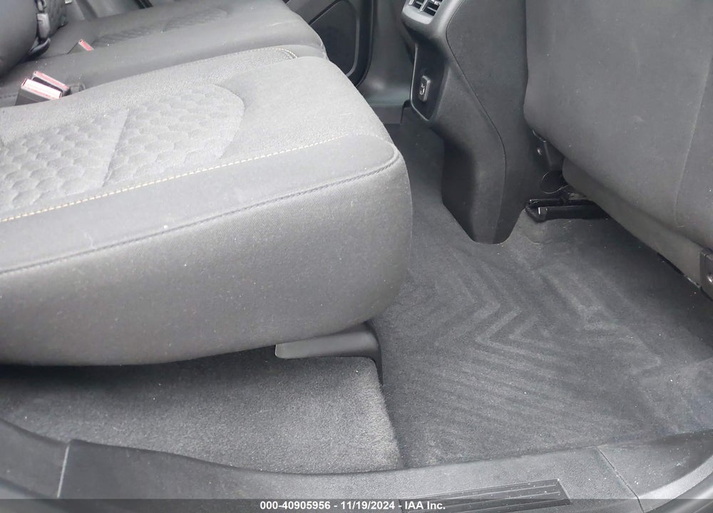 2019 CHEVROLET EQUINOX LT VIN: 2GNAXJEV8K6268306