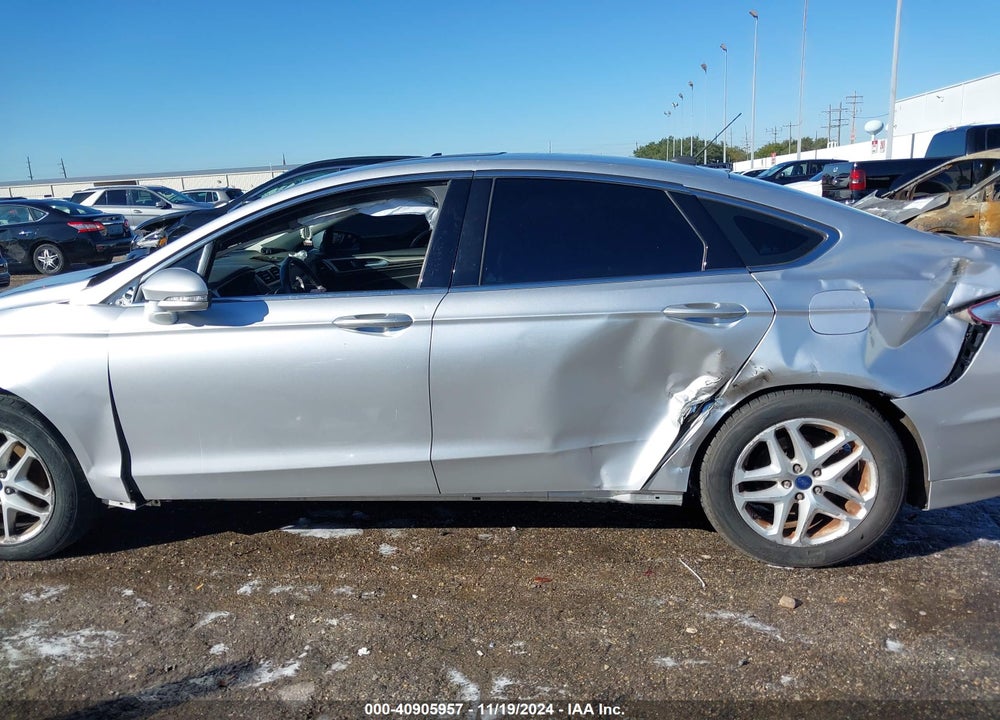 2013 FORD FUSION SE VIN: 3FA6P0HR6DR364153