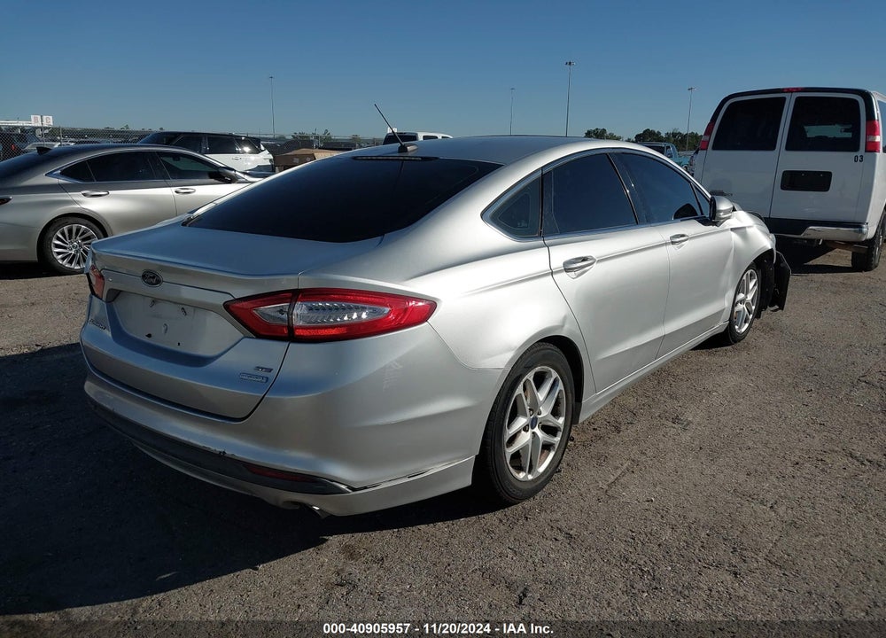 2013 FORD FUSION SE VIN: 3FA6P0HR6DR364153