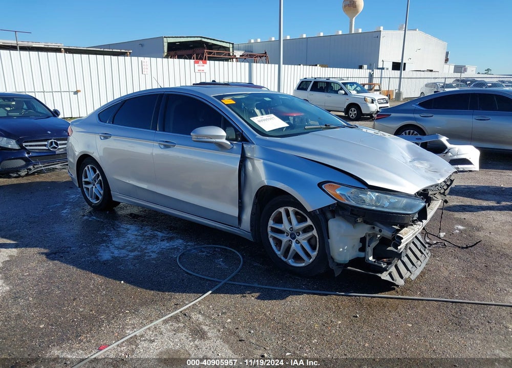 2013 FORD FUSION SE VIN: 3FA6P0HR6DR364153