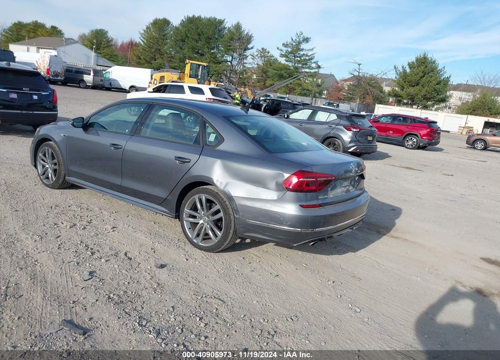 2018 VOLKSWAGEN PASSAT 2.0T R-LINE/2.0T S VIN: 1VWAA7A30JC000127