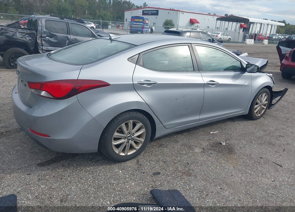 2016 HYUNDAI ELANTRA SE VIN: 5NPDH4AE8GH790284