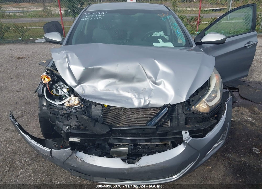 2016 HYUNDAI ELANTRA SE VIN: 5NPDH4AE8GH790284
