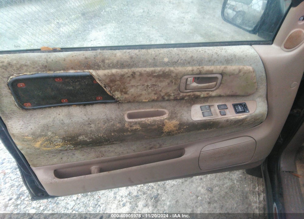 1996 TOYOTA T100 XTRACAB SR5 VIN: JT4TN14D0T0024594