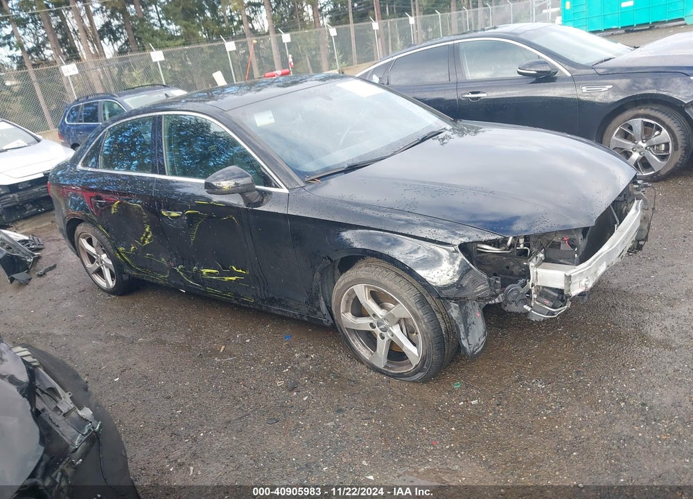 2019 AUDI A3 45 PREMIUM VIN: WAUBEGFF3K1019313