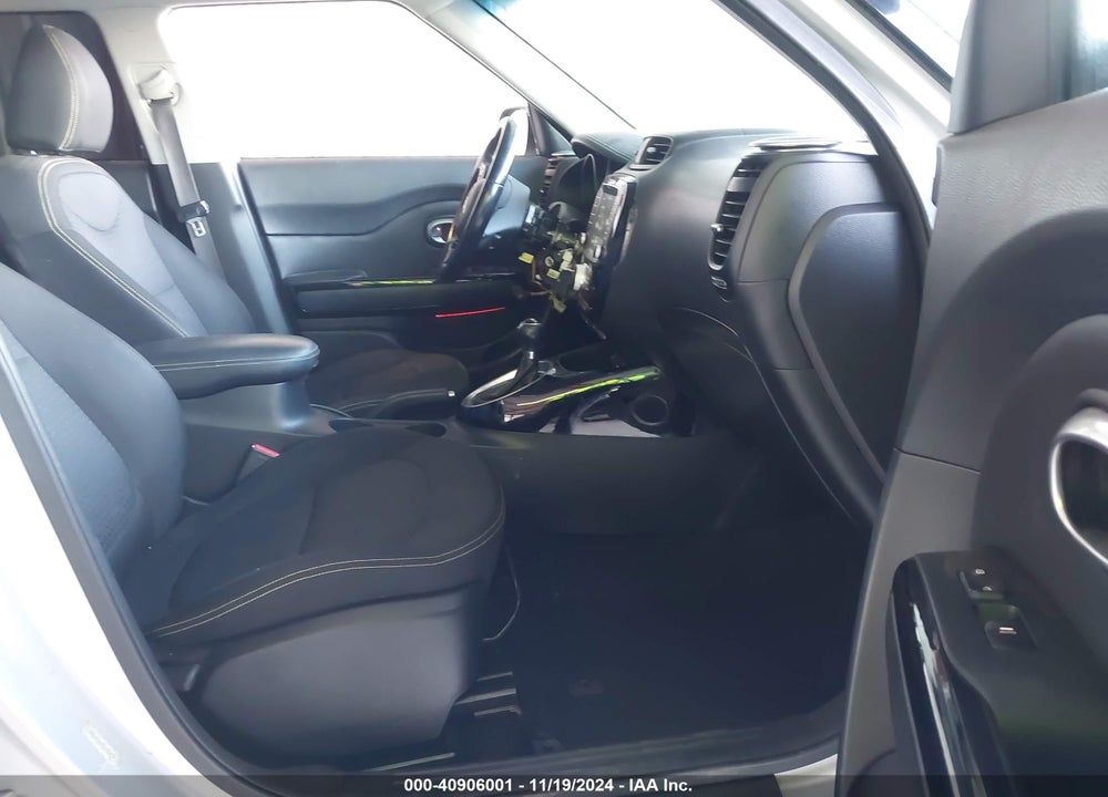 2014 KIA SOUL VIN: KNDJP3A59E7701050