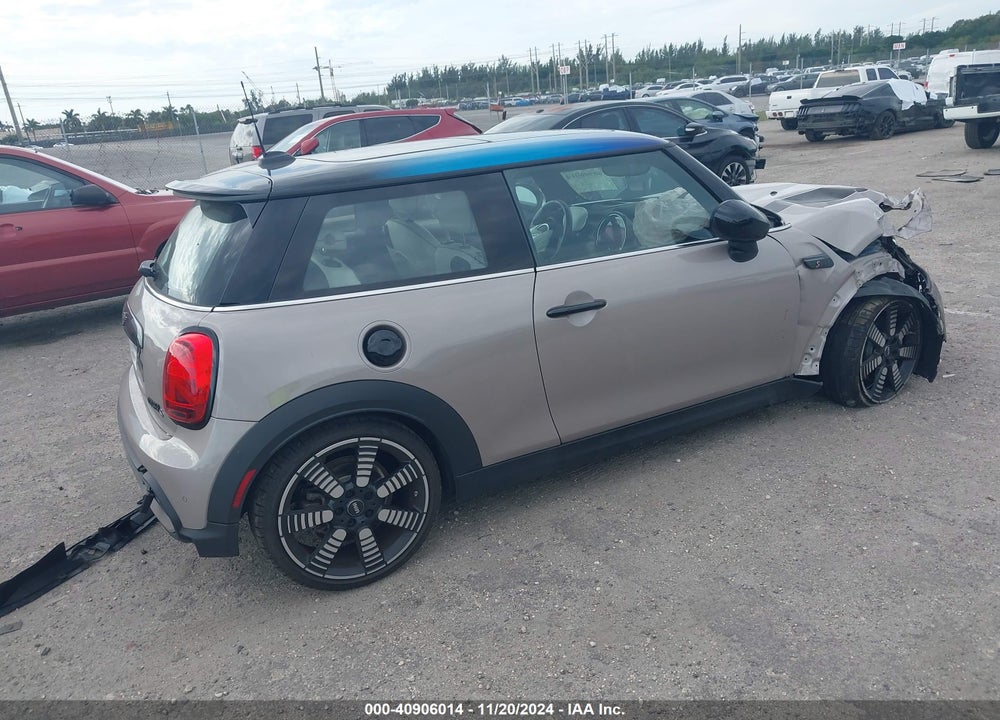 2024 MINI COOPER VIN: WMW53DH04R2U93107