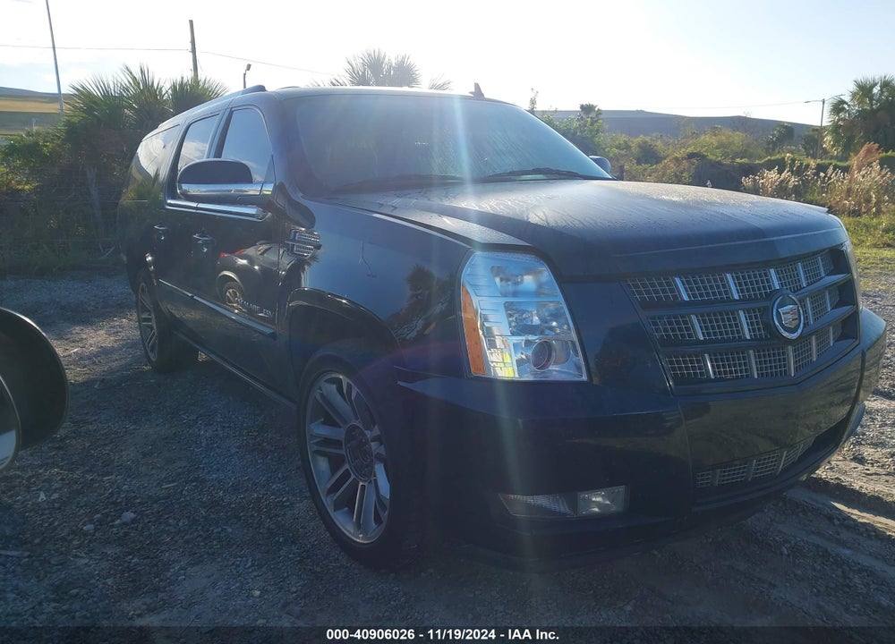2014 CADILLAC ESCALADE ESV PREMIUM VIN: 1GYS4JEF4ER240200