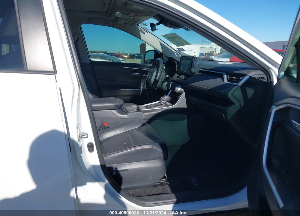 2020 TOYOTA RAV4 XLE PREMIUM VIN: 2T3C1RFV3LW075793