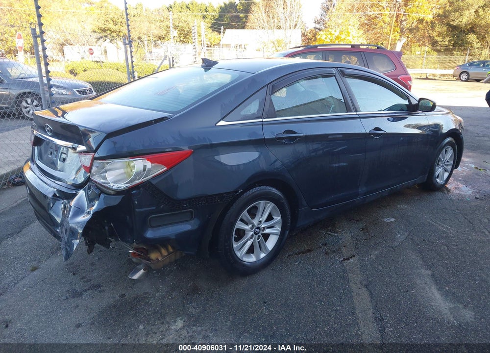 2013 HYUNDAI SONATA GLS VIN: 5NPEB4AC4DH578997