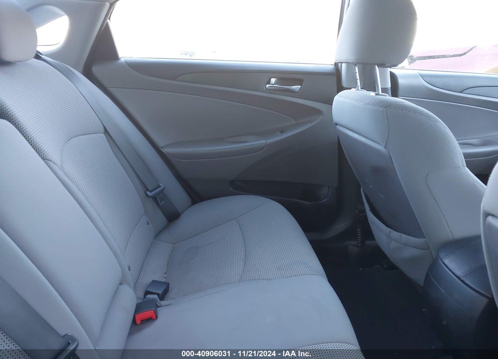 2013 HYUNDAI SONATA GLS VIN: 5NPEB4AC4DH578997