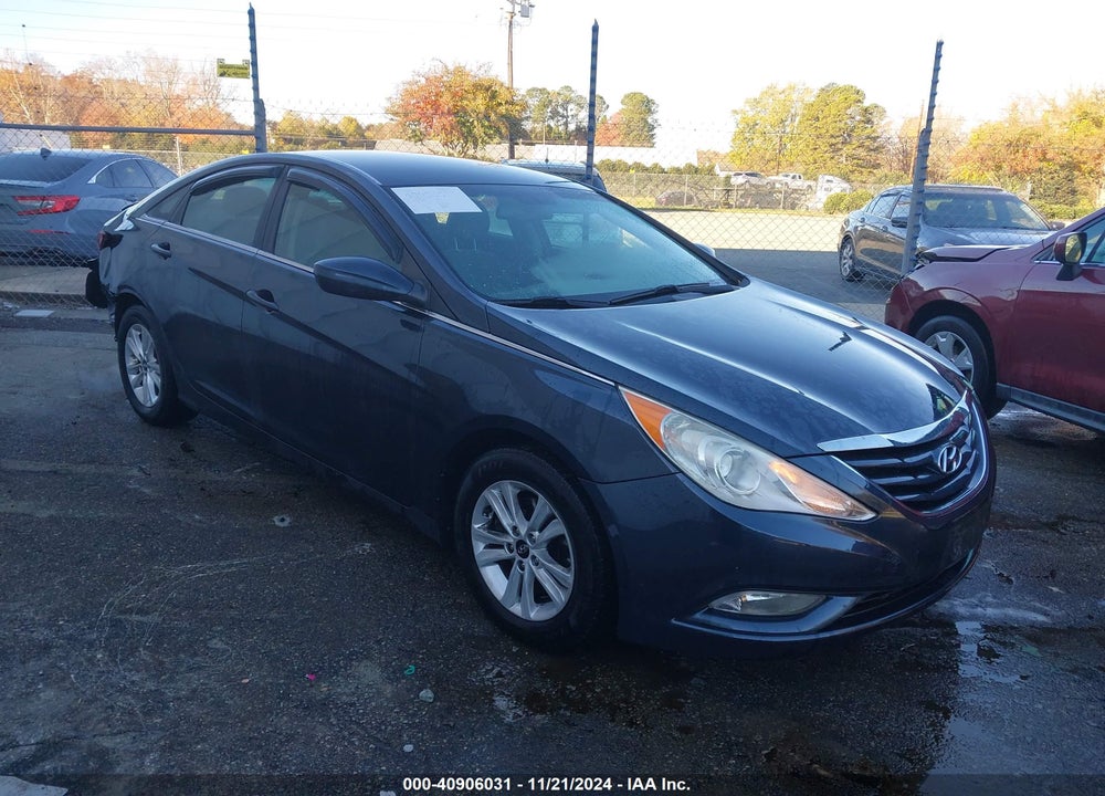 2013 HYUNDAI SONATA GLS VIN: 5NPEB4AC4DH578997