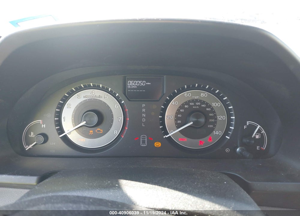 2015 HONDA ODYSSEY LX VIN: 5FNRL5H21FB002657