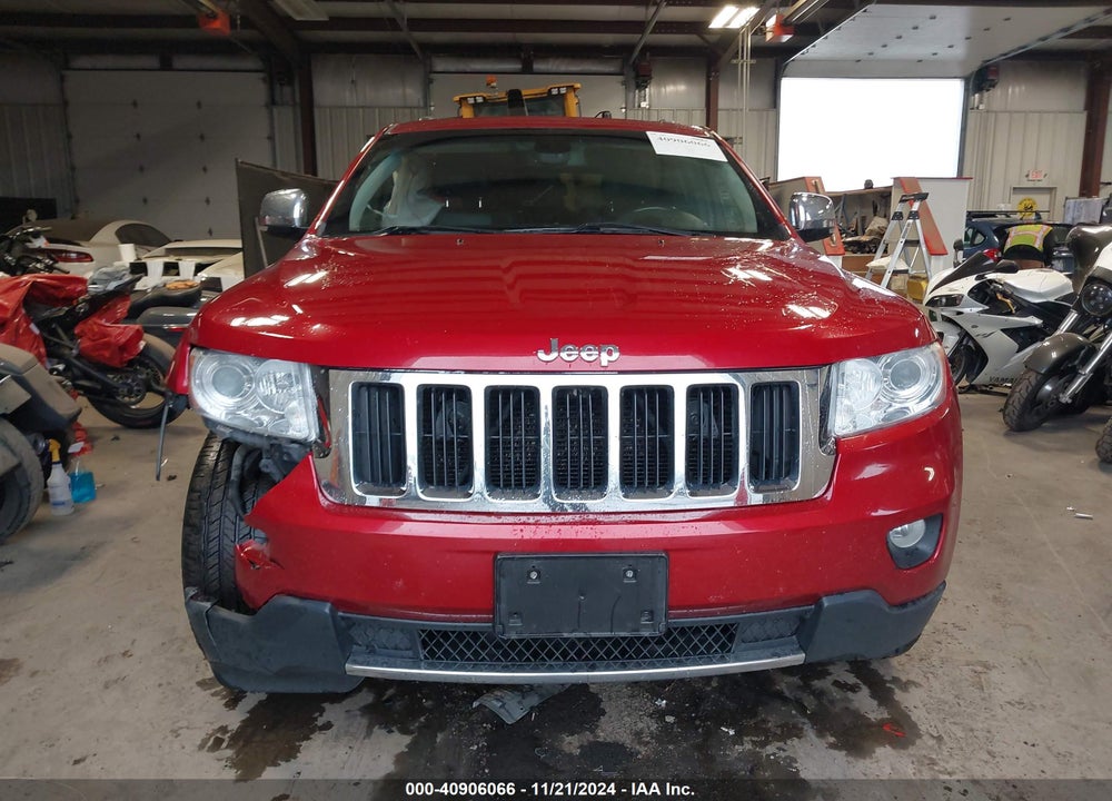 2011 JEEP GRAND CHEROKEE VIN: 1J4RR5GT0BC600720