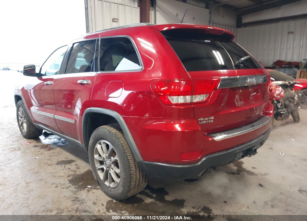 2011 JEEP GRAND CHEROKEE VIN: 1J4RR5GT0BC600720
