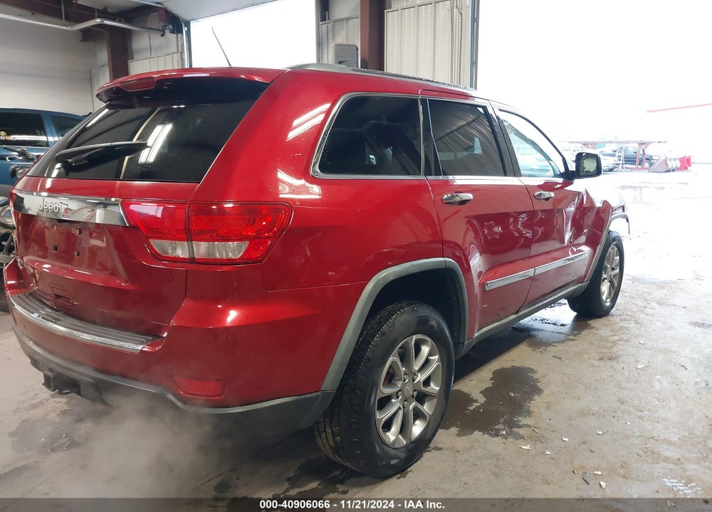 2011 JEEP GRAND CHEROKEE VIN: 1J4RR5GT0BC600720