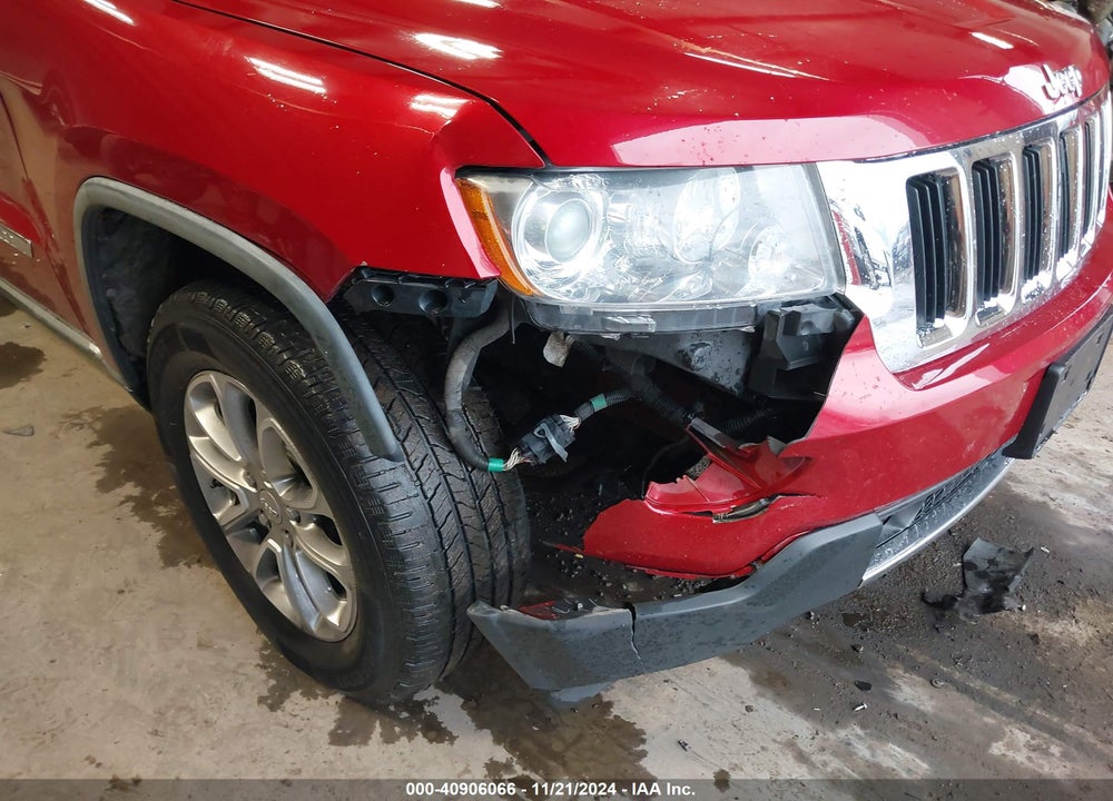 2011 JEEP GRAND CHEROKEE VIN: 1J4RR5GT0BC600720