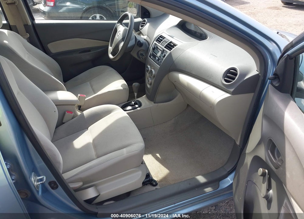 2009 TOYOTA YARIS VIN: JTDBT903794050785