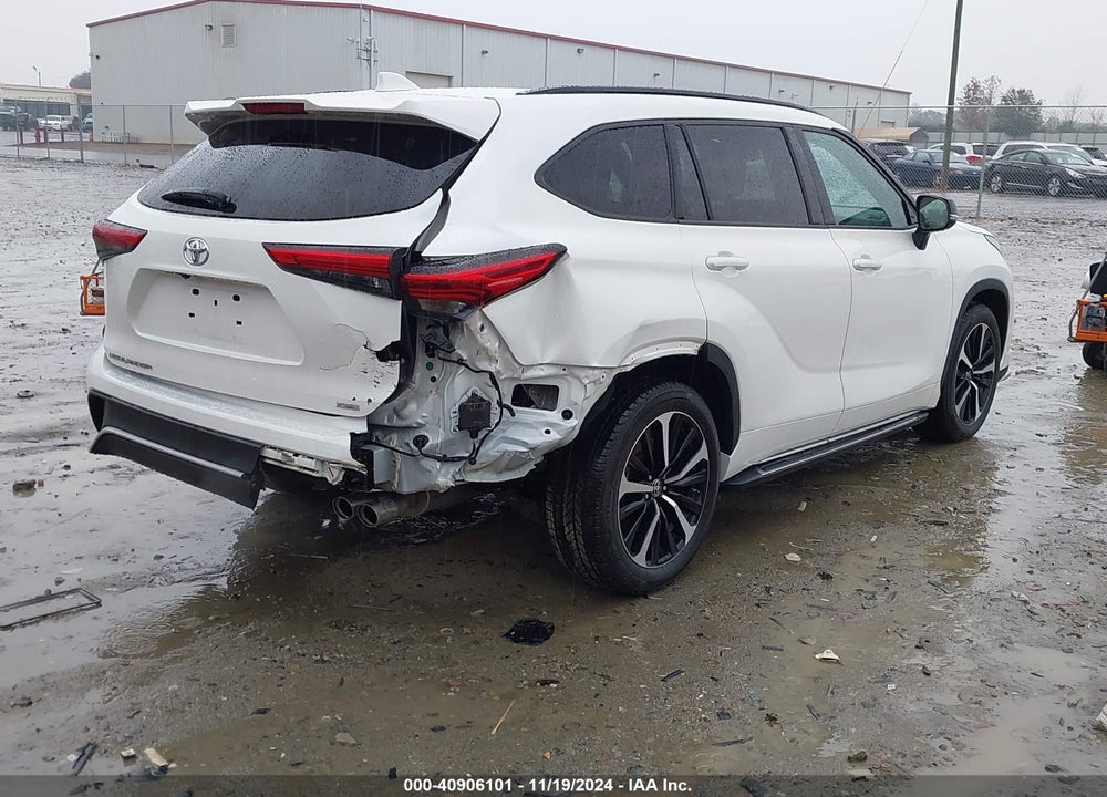 2021 TOYOTA HIGHLANDER XSE VIN: 5TDLZRAH3MS061972