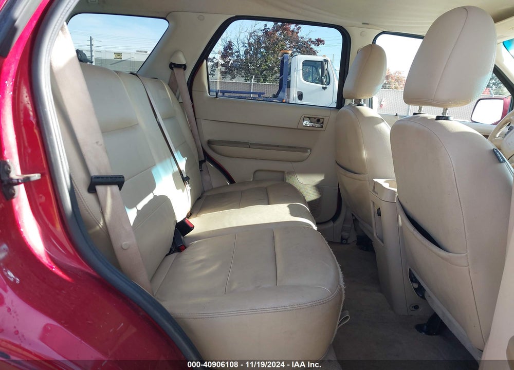 2008 FORD ESCAPE LIMITED VIN: 1FMCU94158KA83445