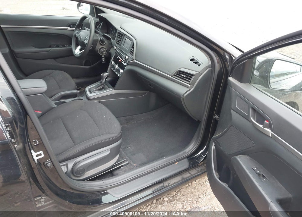 2020 HYUNDAI ELANTRA SE VIN: 5NPD74LF9LH591649