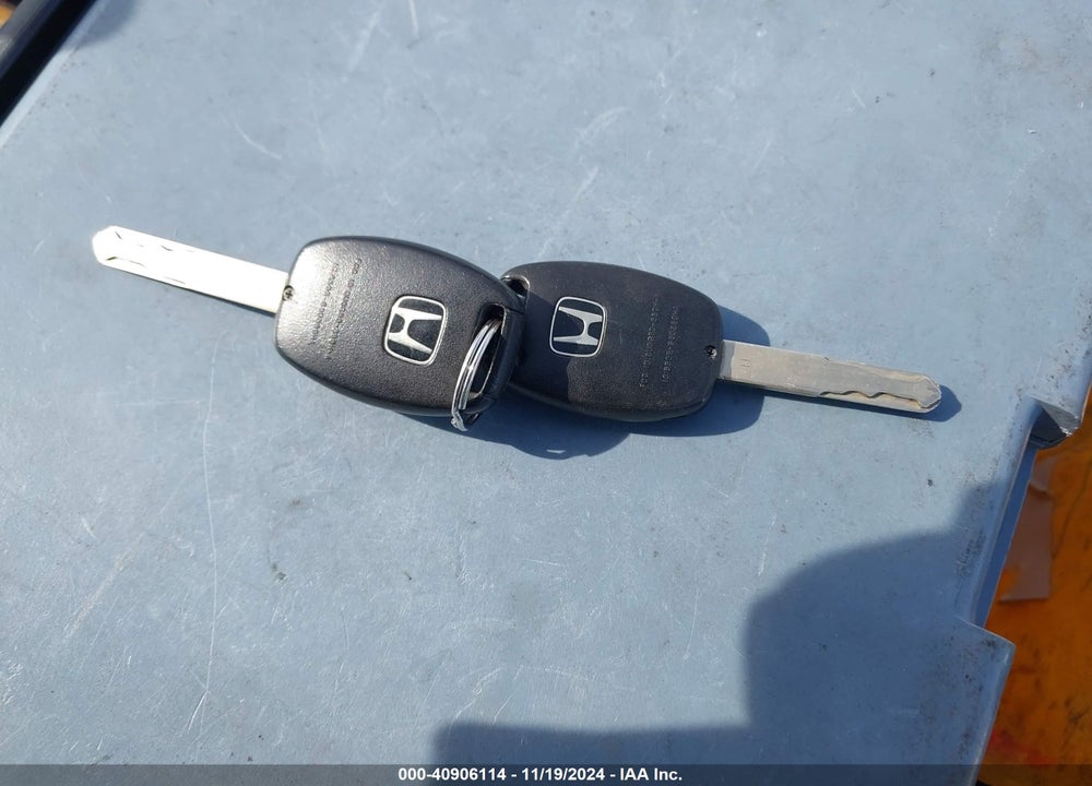 2007 HONDA FIT SPORT VIN: JHMGD38617S067037