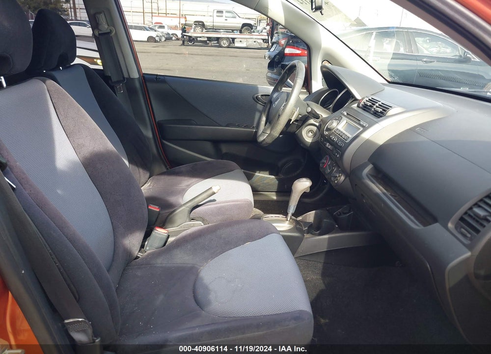 2007 HONDA FIT SPORT VIN: JHMGD38617S067037