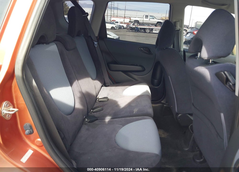 2007 HONDA FIT SPORT VIN: JHMGD38617S067037