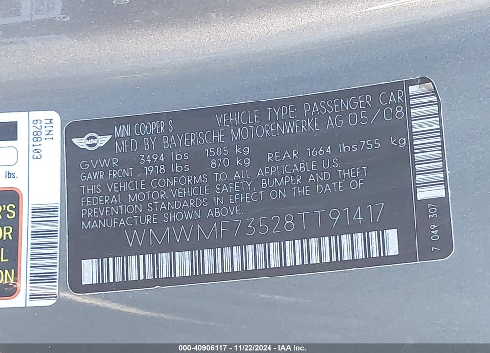 2008 MINI COOPER S VIN: WMWMF73528TT91417