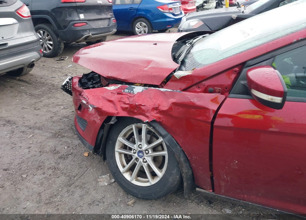 2017 FORD FOCUS SE VIN: 1FADP3F2XHL321891