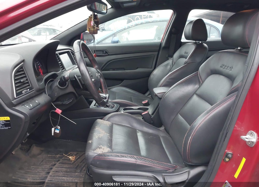 2018 HYUNDAI ELANTRA VIN: KMHD04LB9JU475058
