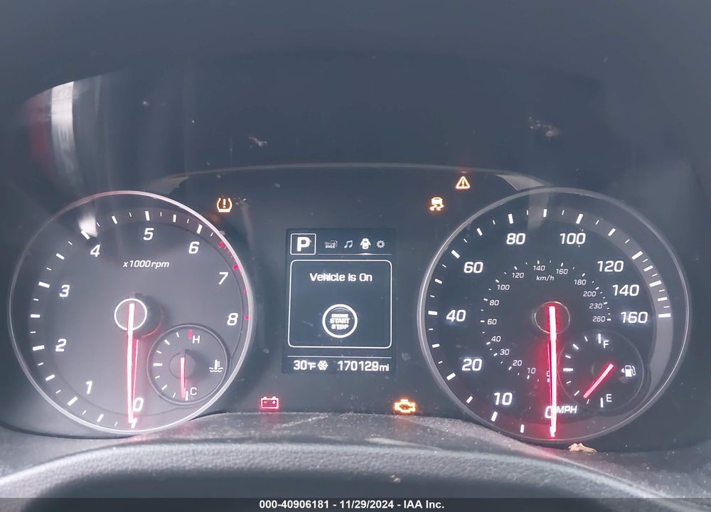 2018 HYUNDAI ELANTRA VIN: KMHD04LB9JU475058