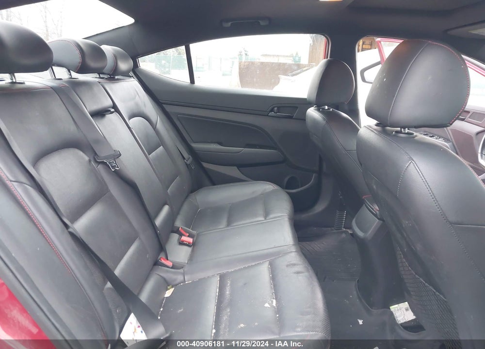 2018 HYUNDAI ELANTRA VIN: KMHD04LB9JU475058