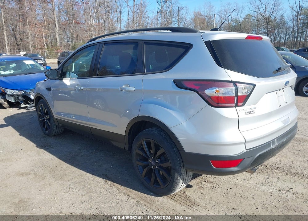 2018 FORD ESCAPE SE VIN: 1FMCU9GD4JUA39789