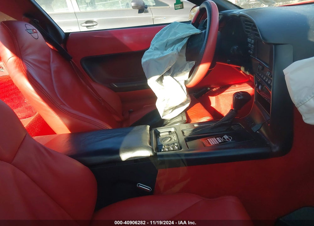 1994 CHEVROLET CORVETTE VIN: 1G1YY22P6R5102641