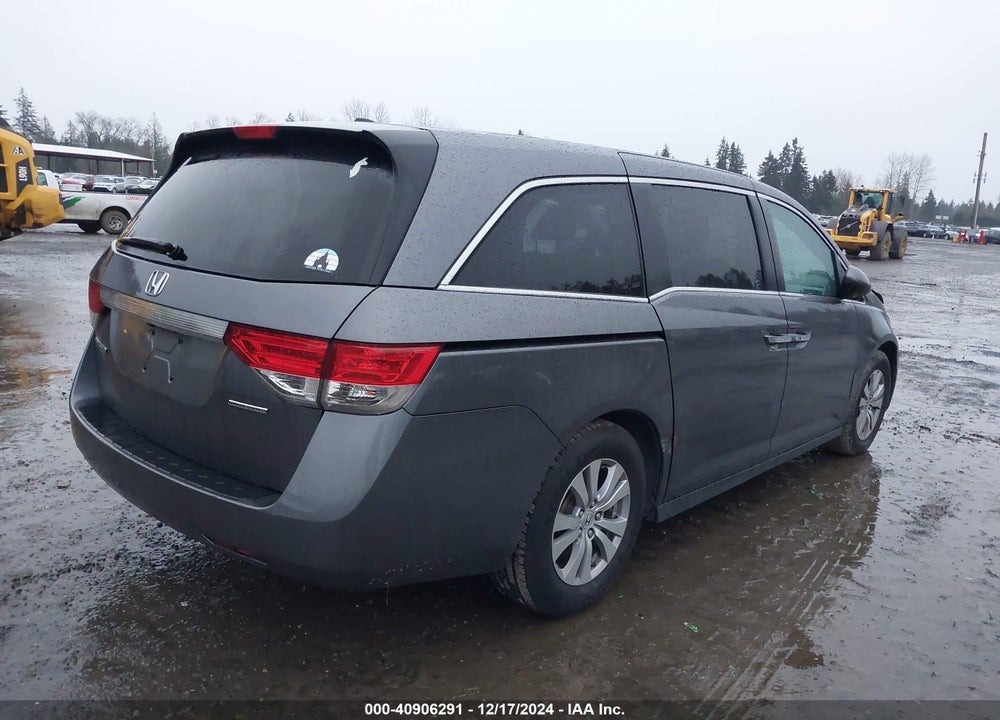 2016 HONDA ODYSSEY SE VIN: 5FNRL5H38GB138892