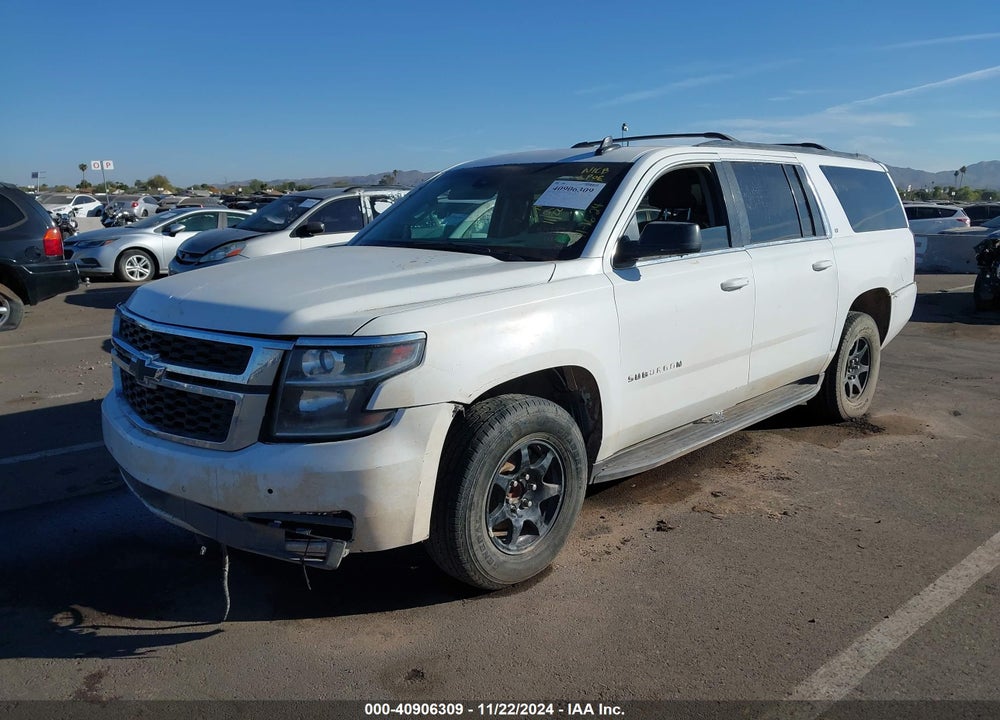 2017 CHEVROLET SUBURBAN LT VIN: 1GNSCHKC3HR269520