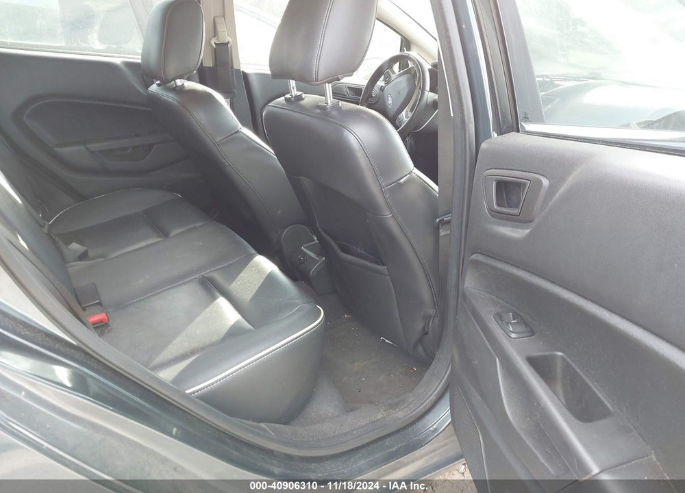 2011 FORD FIESTA SES VIN: 3FADP4FJ9BM147492