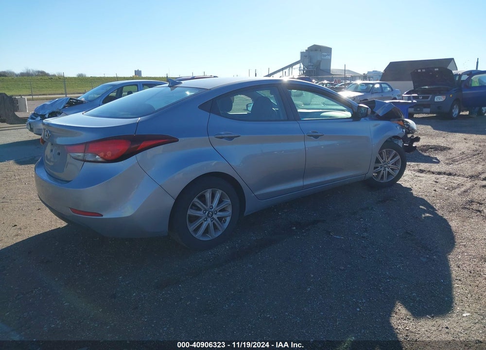 2015 HYUNDAI ELANTRA VIN: 5NPDH4AE7FH601834
