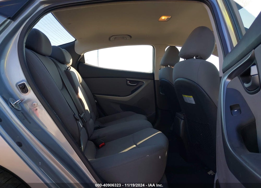 2015 HYUNDAI ELANTRA VIN: 5NPDH4AE7FH601834