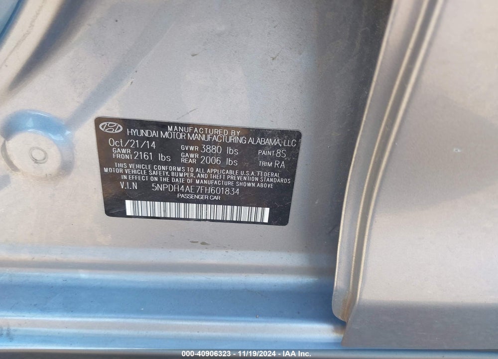 2015 HYUNDAI ELANTRA VIN: 5NPDH4AE7FH601834