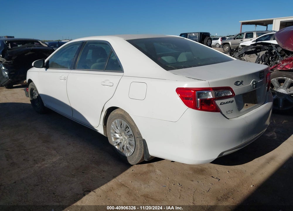2014 TOYOTA CAMRY LE VIN: 4T4BF1FK5ER408176