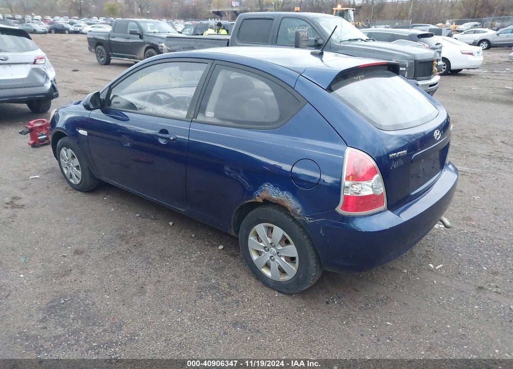 2008 HYUNDAI ACCENT GS VIN: KMHCM36C18U104078